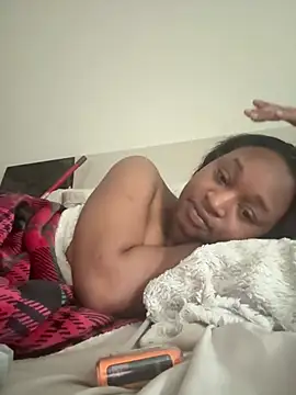 symone4u online show from February 2025 02:02:01 PM