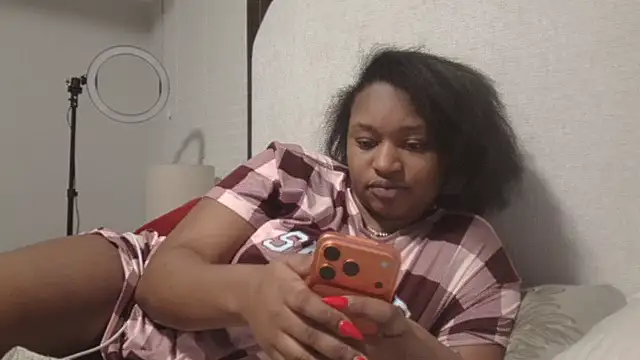 symone4u online show from February 2026 05:34:02 AM