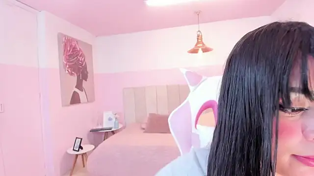 Red lady online show from January 2025 03:55:02 AM