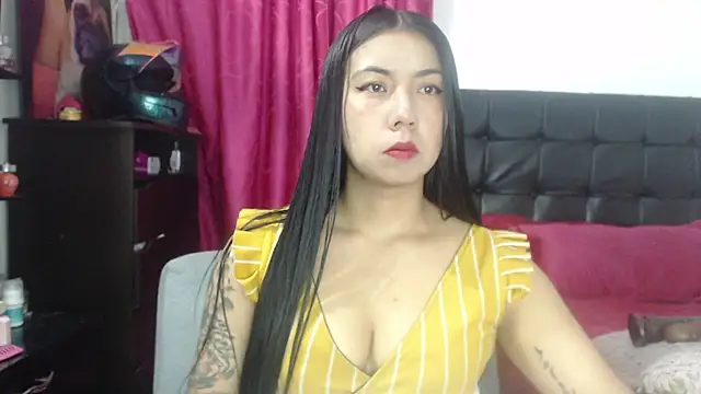 Snapshot of Isabella_lopera chatting on February 2025 02:44:02 AM Isabella lopera online show from February 2025 02:44:02 AM