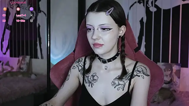 Snapshot of prettybones chatting on February 2025 06:09:02 PM prettybones online show from February 2025 06:09:02 PM