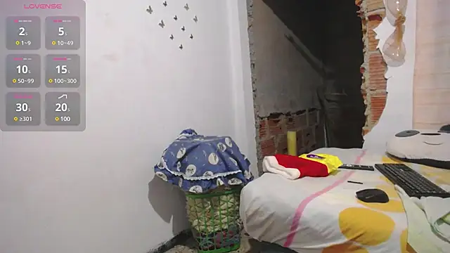 Stepmom slut 50 online show from December 2024 11:11:01 PM