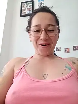 emilypoppy3 online show from May 2026 03:38:02 PM