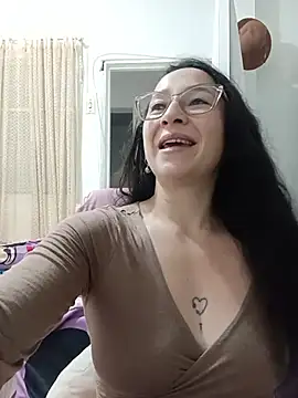 Snapshot of emilypoppy3 chatting on May 2026 08:49:02 PM emilypoppy3 online show from May 2026 08:49:02 PM