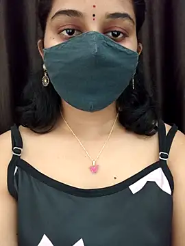 Snapshot of Angleannie chatting on March 2026 06:44:02 PM Angleannie online show from March 2026 06:44:02 PM