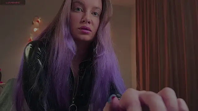 Femdom Lola online show from January 2025 01:58:01 PM