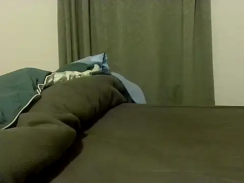 Snapshot of greeneyes0204 chatting on February 2026 10:41:02 AM greeneyes0204 online show from February 2026 10:41:02 AM