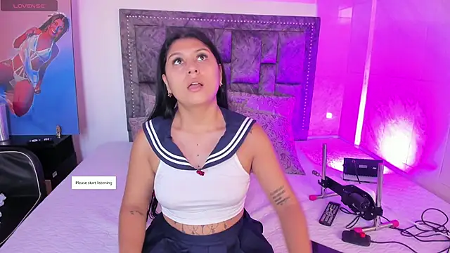 Snapshot of CandyRoxx1_ chatting on March 2026 05:40:02 PM CandyRoxx1 online show from March 2026 05:40:02 PM