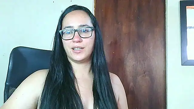 brittanycheeks online show from July 2026 09:35:01 PM