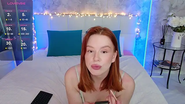 LucyHornyDoll online show from December 2024 10:44:02 AM