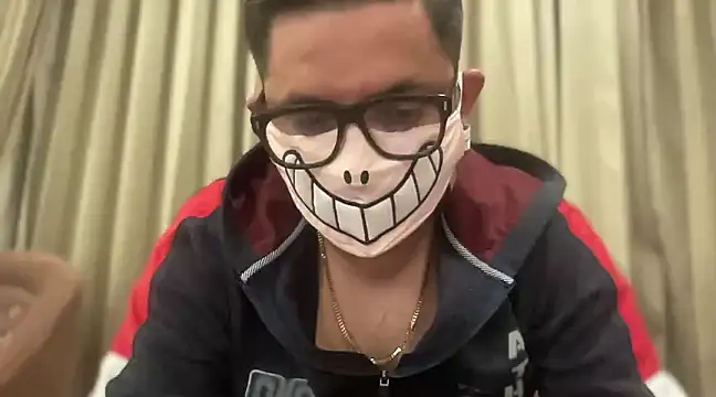 Snapshot of slavekinky001 chatting on January 2025 07:28:02 PM slavekinky001 online show from January 2025 07:28:02 PM
