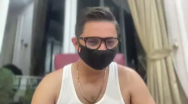 Snapshot of slavekinky001 chatting on February 2025 06:54:02 PM slavekinky001 online show from February 2025 06:54:02 PM