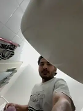 vinzpnr210 online show from March 2026 08:45:02 PM