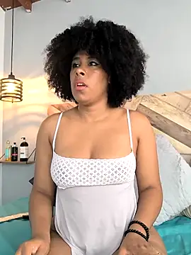 Snapshot of EmmilyBrant chatting on February 2025 04:21:02 PM EmmilyBrant online show from February 2025 04:21:02 PM