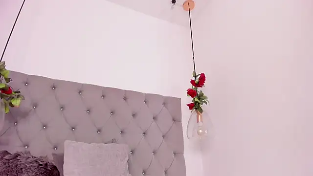 Snapshot of AnnPrices chatting on January 2025 05:05:01 PM AnnPrices online show from January 2025 05:05:01 PM