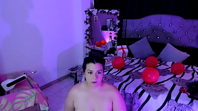 martina foxy  online show from February 2025 12:36:01 PM