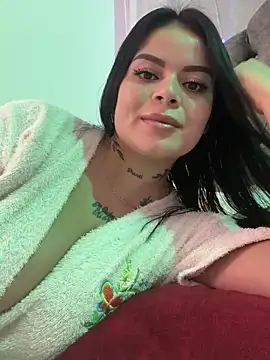 Snapshot of ivanna_rivera chatting on March 2025 08:09:02 PM ivanna rivera online show from March 2025 08:09:02 PM