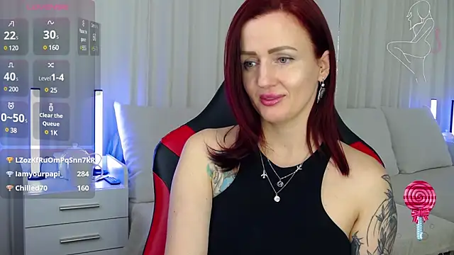 Snapshot of ElisaJane chatting on January 2025 04:23:02 AM ElisaJane online show from January 2025 04:23:02 AM