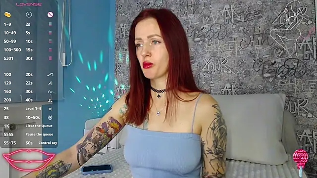 Snapshot of ElisaJane chatting on January 2026 09:30:02 PM ElisaJane online show from January 2026 09:30:02 PM