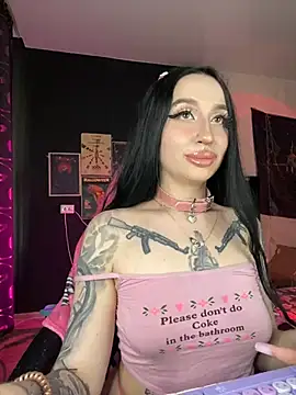 Molly  Moon online show from February 2025 07:23:01 AM