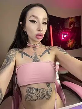 Molly  Moon online show from June 2026 02:58:02 AM