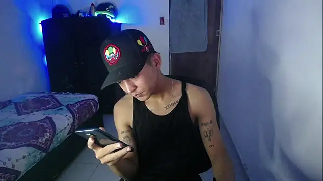 Snapshot of Sxntisaul__ chatting on February 2025 03:47:02 AM Sxntisaul online show from February 2025 03:47:02 AM