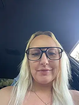 MerlinDave online show from June 2026 01:28:02 AM