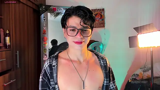 marckalexis online show from April 2026 01:34:01 AM