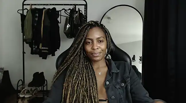 Snapshot of marisilva_br chatting on January 2025 01:37:02 AM marisilva br online show from January 2025 01:37:02 AM