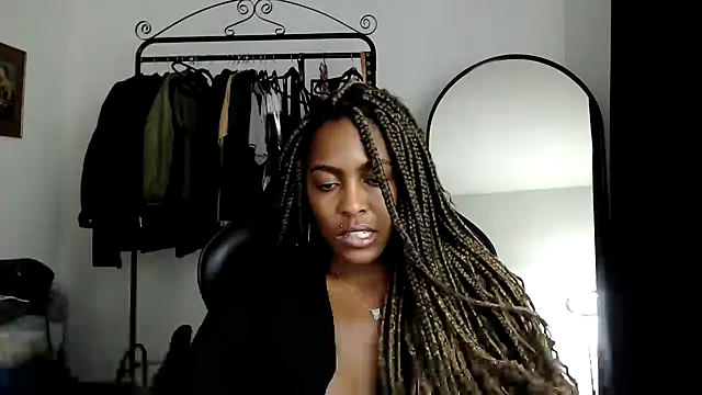 Snapshot of marisilva_br chatting on January 2025 10:10:01 PM marisilva br online show from January 2025 10:10:01 PM