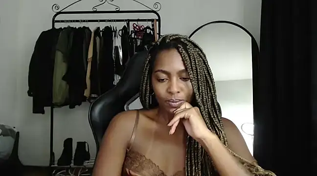 Snapshot of marisilva_br chatting on February 2025 02:49:01 AM marisilva br online show from February 2025 02:49:01 AM