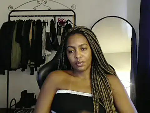 Snapshot of marisilva_br chatting on February 2025 02:13:02 PM marisilva br online show from February 2025 02:13:02 PM