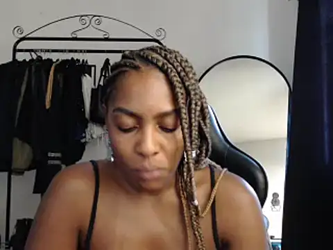 Snapshot of marisilva_br chatting on February 2025 01:19:02 PM marisilva br online show from February 2025 01:19:02 PM