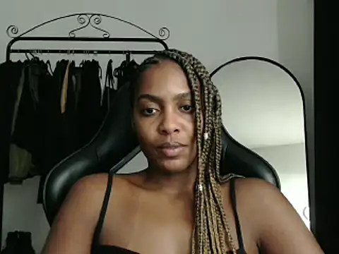 Snapshot of marisilva_br chatting on February 2025 03:36:02 AM marisilva br online show from February 2025 03:36:02 AM