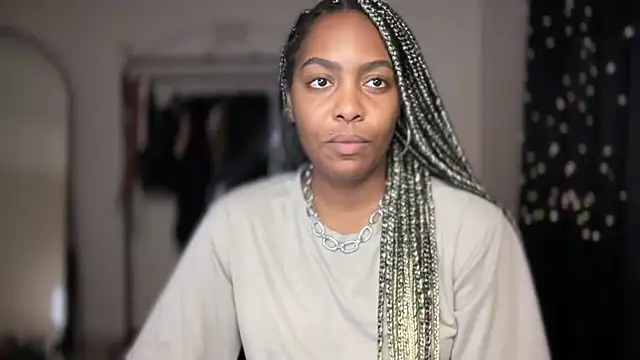 marisilva br online show from November 2025 02:13:01 AM