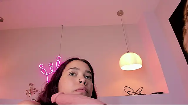 violeth hill online show from January 2025 02:14:01 AM