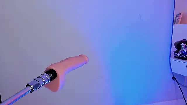 violeth hill online show from March 2025 07:59:02 PM