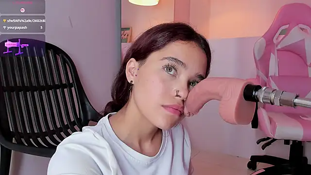 violeth hill online show from March 2025 10:39:02 PM