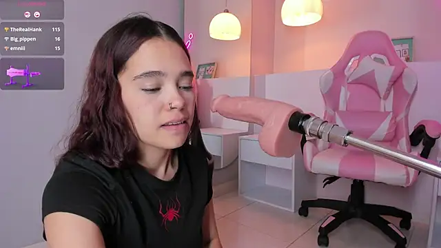 violeth hill online show from March 2025 11:09:02 PM