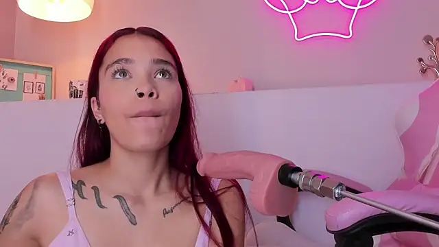 violeth hill online show from January 2026 07:26:01 PM