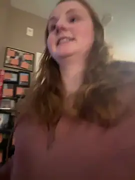 Snapshot of GingerSnap33 chatting on December 2024 02:55:02 AM GingerSnap33 online show from December 2024 02:55:02 AM