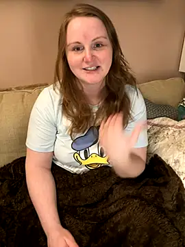 Snapshot of GingerSnap33 chatting on September 2025 03:17:02 AM GingerSnap33 online show from September 2025 03:17:02 AM