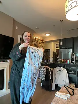 Snapshot of GingerSnap33 chatting on February 2026 09:00:02 PM GingerSnap33 online show from February 2026 09:00:02 PM