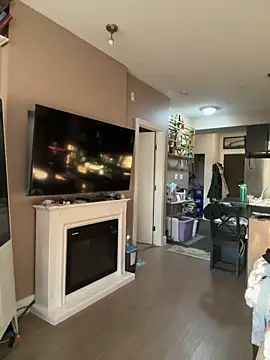 Snapshot of GingerSnap33 chatting on April 2026 02:33:02 AM GingerSnap33 online show from April 2026 02:33:02 AM