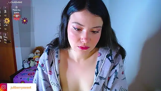 juli05star20 online show from October 2025 01:37:01 AM