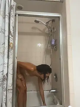 starrynikki online show from November 2025 03:03:02 PM