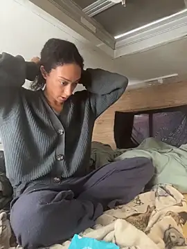 starrynikki online show from April 2026 04:26:01 PM