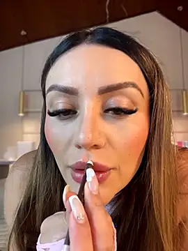 Snapshot of Miss_ary chatting on February 2026 12:12:01 PM Miss ary online show from February 2026 12:12:01 PM