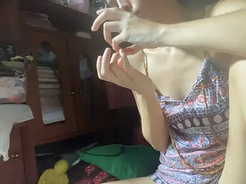 Snapshot of lilithanderson chatting on October 2025 08:51:02 PM lilithanderson online show from October 2025 08:51:02 PM