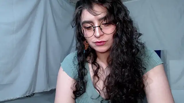 Snapshot of Marci_owo chatting on December 2024 07:45:02 PM Marci owo online show from December 2024 07:45:02 PM